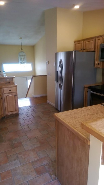 880 Whaley Hollow Road Coventry, RI 02816 - Photo 10 of 40