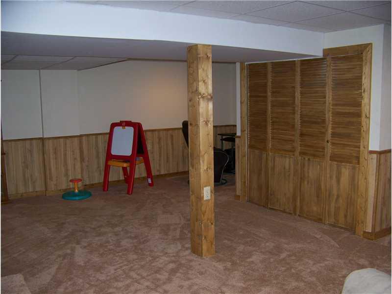 313 Parkhill Road Economy, PA 15005 - Photo 8 of 11 Family Room.