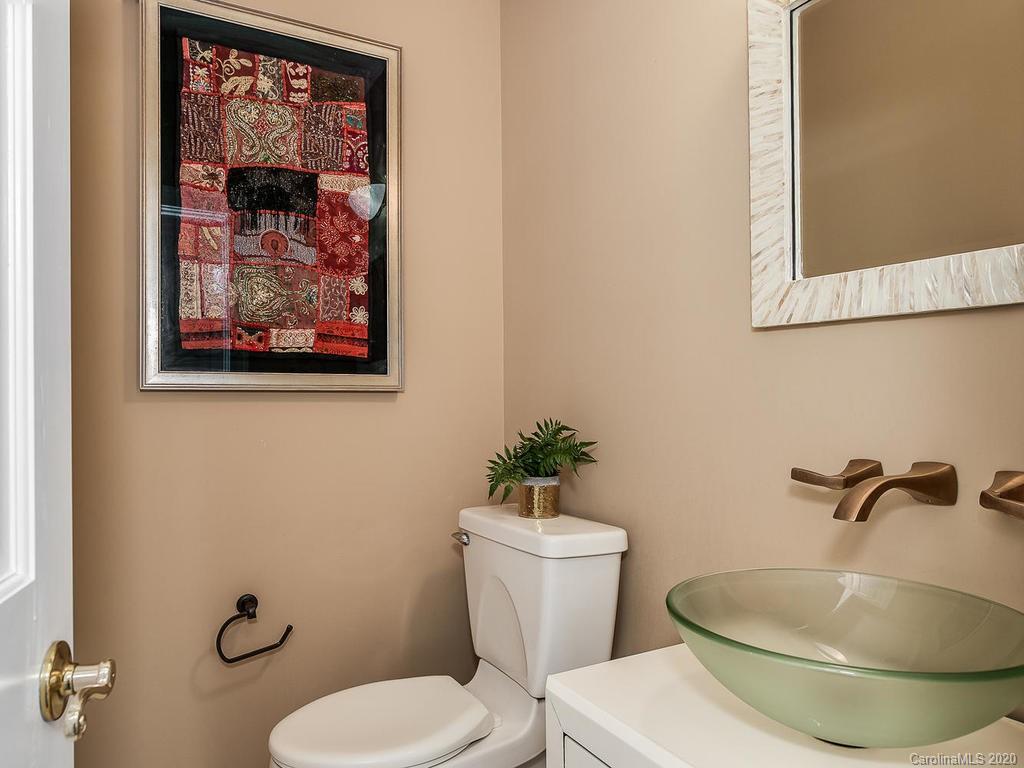 4600 Binfords Ridge Road Charlotte, NC 28226 - Photo 15 of 46 Gallery Image 15