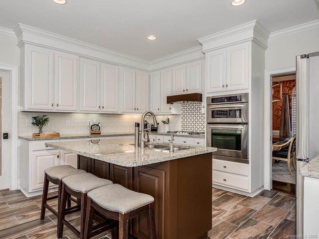 4600 Binfords Ridge Road Charlotte, NC 28226 - Photo 9 of 46 Gallery Image 9