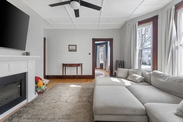 $3,600 | 85 Bedford Street, Bridgewater, MA 02324