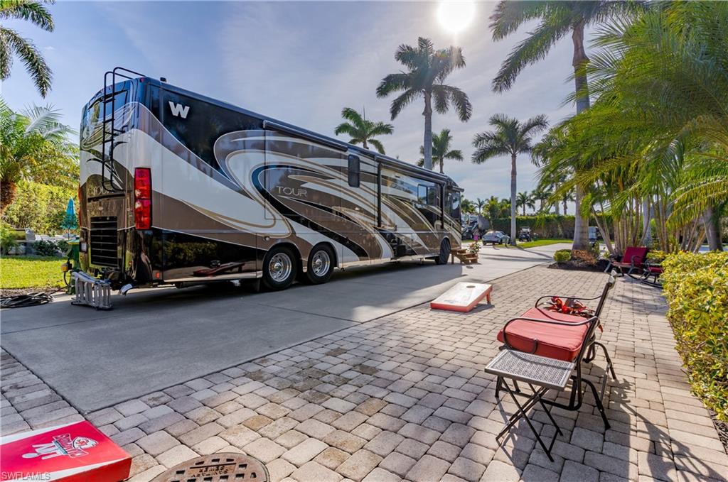 13606 Snapper Lane Naples, FL 34114 - Photo 22 of 43