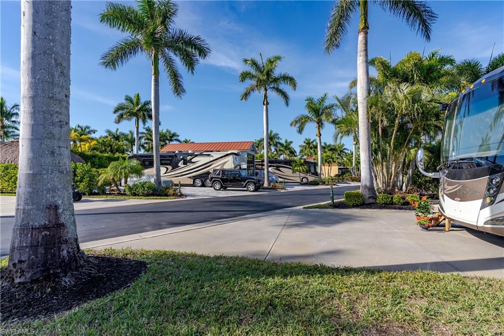 13606 Snapper Lane Naples, FL 34114 - Photo 25 of 43