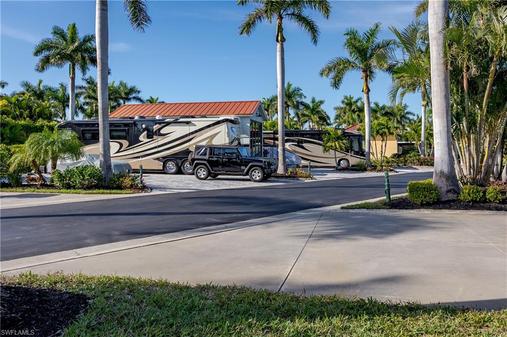 13606 Snapper Lane Naples, FL 34114 - Photo 26 of 43
