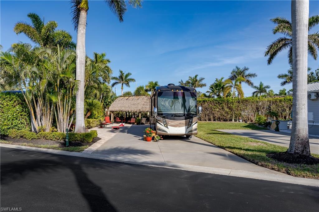 13606 Snapper Lane Naples, FL 34114 - Photo 27 of 43