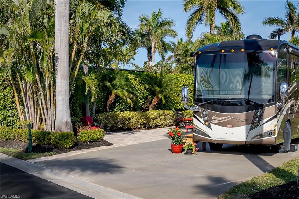 13606 Snapper Lane Naples, FL 34114 - Photo 30 of 43