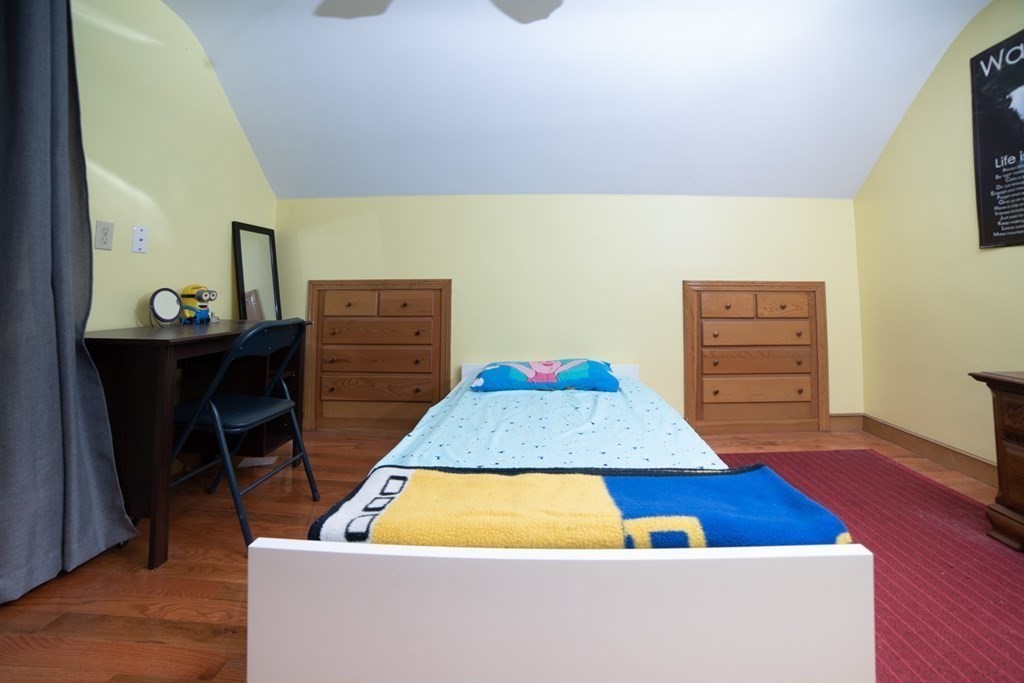 18 Olean Road Burlington, MA 01803 - Photo 17 of 35 Gallery Image 17