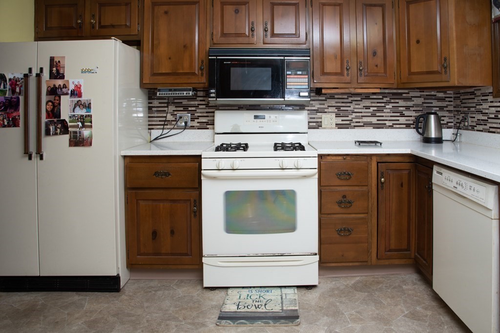 18 Olean Road Burlington, MA 01803 - Photo 31 of 35 Gallery Image 31