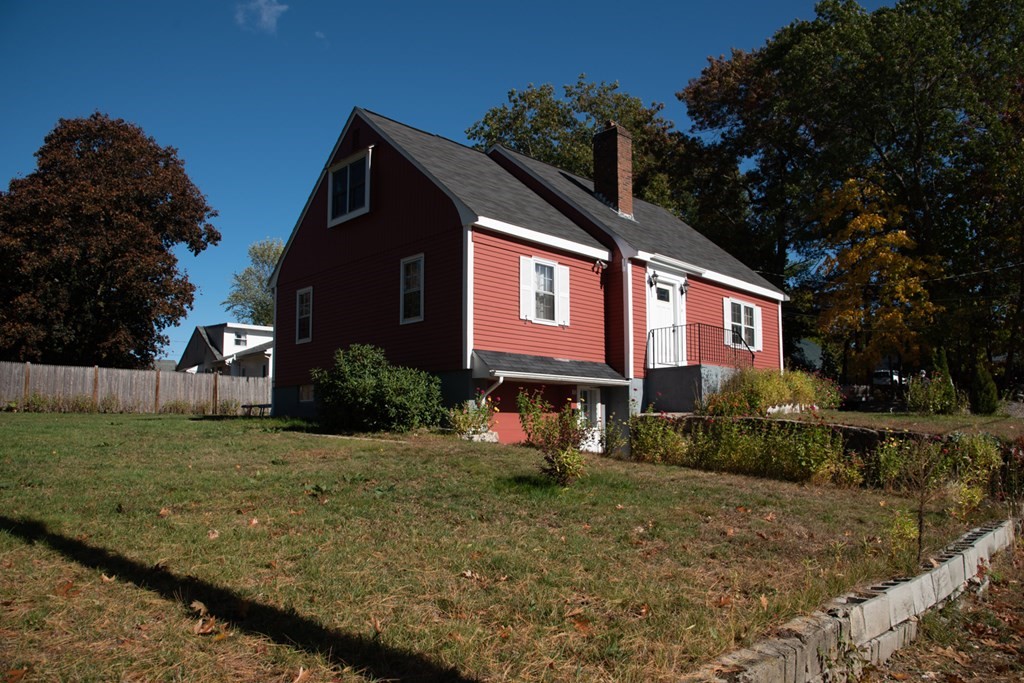18 Olean Road Burlington, MA 01803 - Photo 4 of 35 Gallery Image 4
