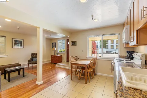 $1,199,000 | 4722-4726 Shattuck Avenue, Oakland, CA 94609