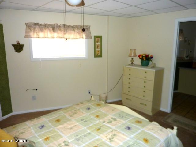 5742 West Rocking Cir Street Tucson, AZ 85713 - Photo 8 of 23 Gallery Image 8