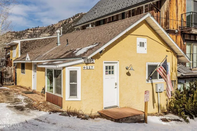 $725,000 | 115 Nelson Avenue, Minturn, CO 81645