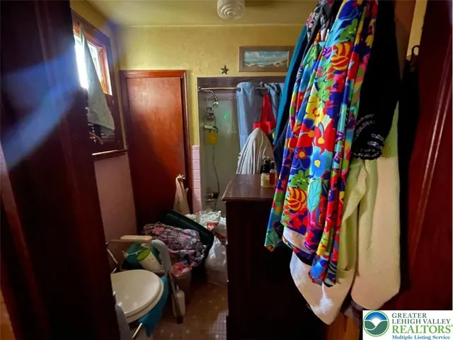 $129,900 | 814 Charles Street, Luzerne, PA 18709