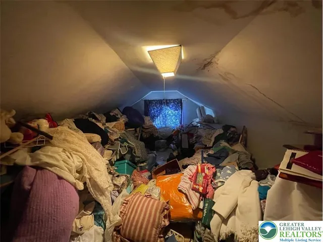 $129,900 | 814 Charles Street, Luzerne, PA 18709