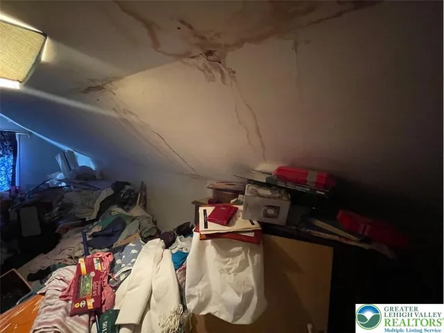 $129,900 | 814 Charles Street, Luzerne, PA 18709