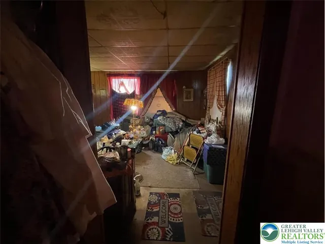 $129,900 | 814 Charles Street, Luzerne, PA 18709