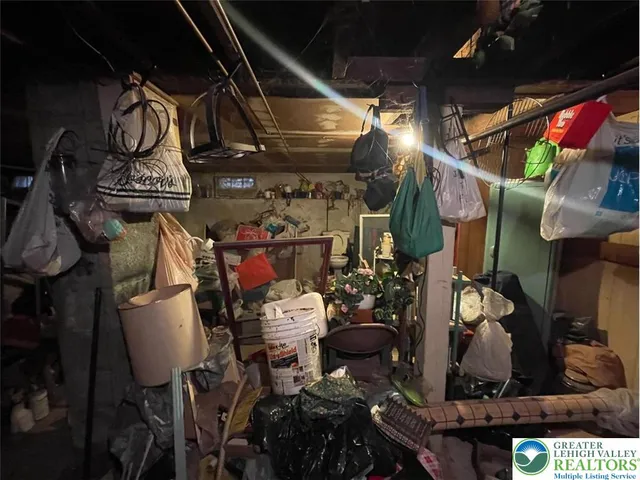 $129,900 | 814 Charles Street, Luzerne, PA 18709