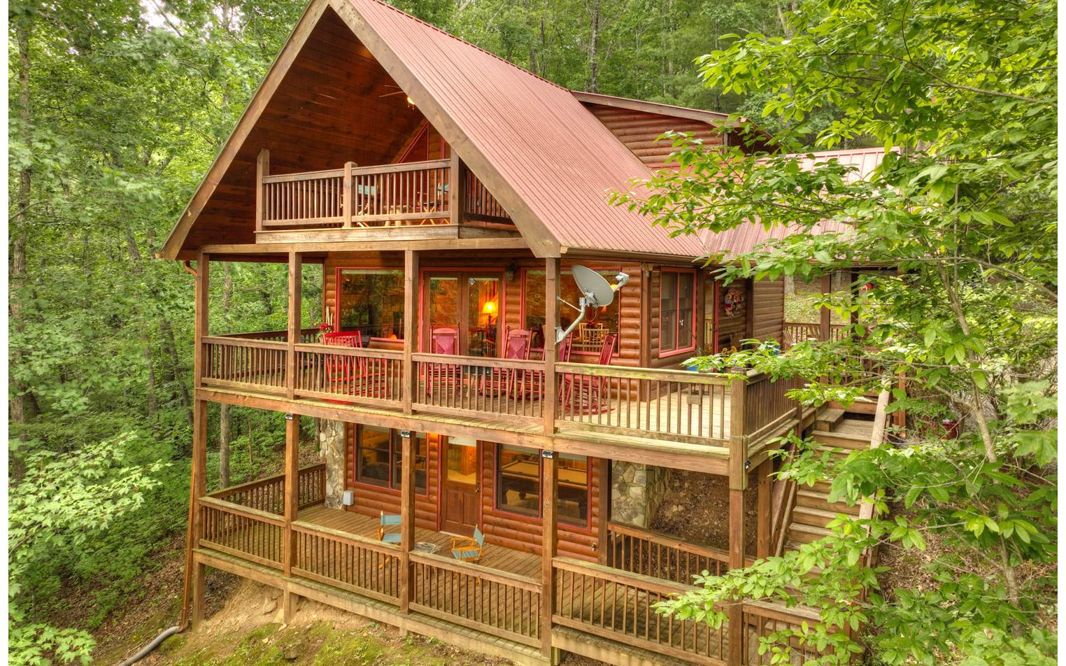 124 White Tail Ridge Blue Ridge, GA 30513 - Photo 22 of 42 a view of a house with a balcony