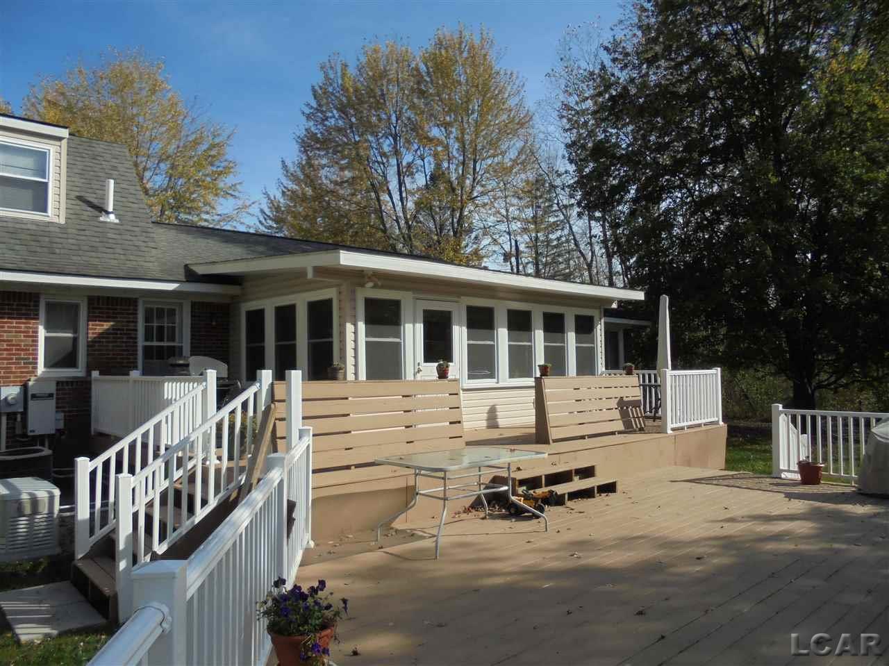 21174 Otter Road Belleville, MI 48111 - Photo 30 of 36