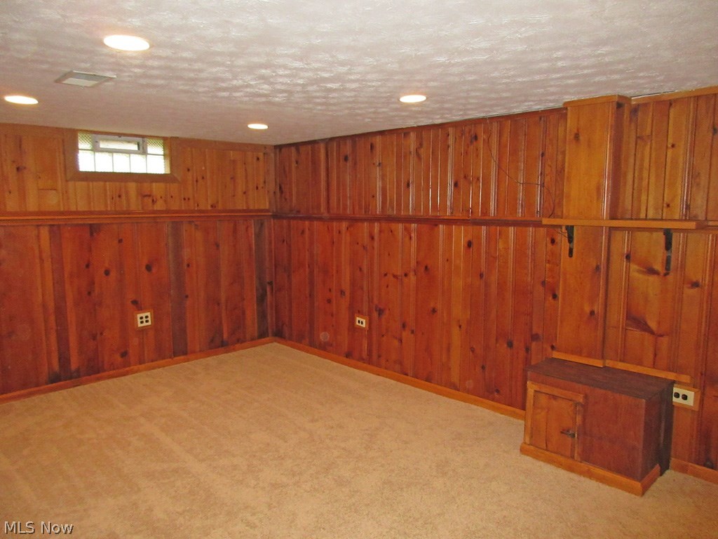 4309 Redding Road Cleveland, OH 44109 - Photo 17 of 21 Gallery Image 17