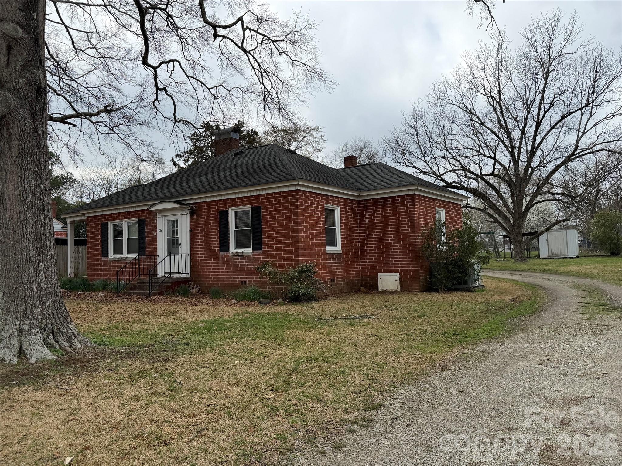 612 Ballard Street Chester, SC 29706 - Photo 2 of 19