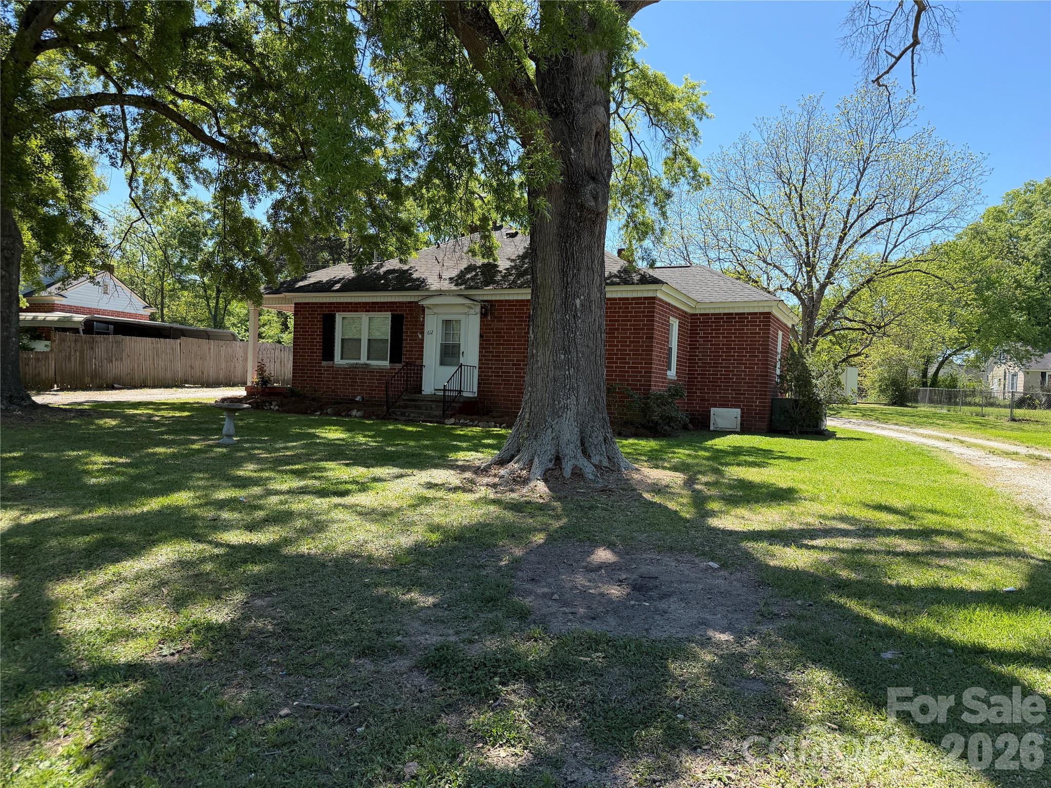 612 Ballard Street Chester, SC 29706 - Photo 2 of 19