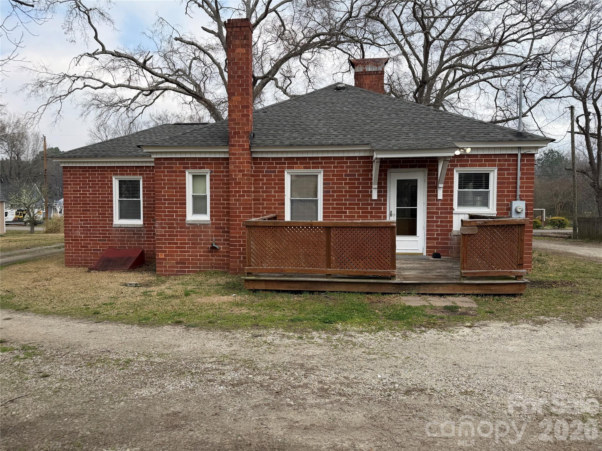 612 Ballard Street Chester, SC 29706 - Photo 4 of 19