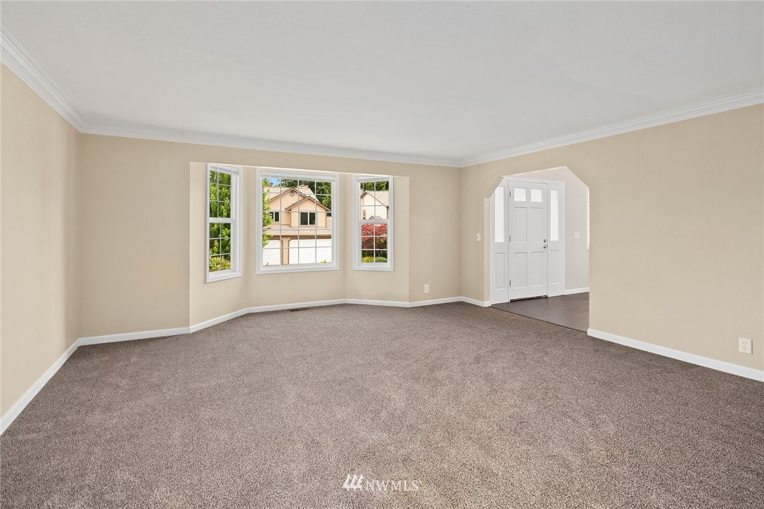 22416 6th Drive Southeast Bothell, WA 98021 - Photo 5 of 28