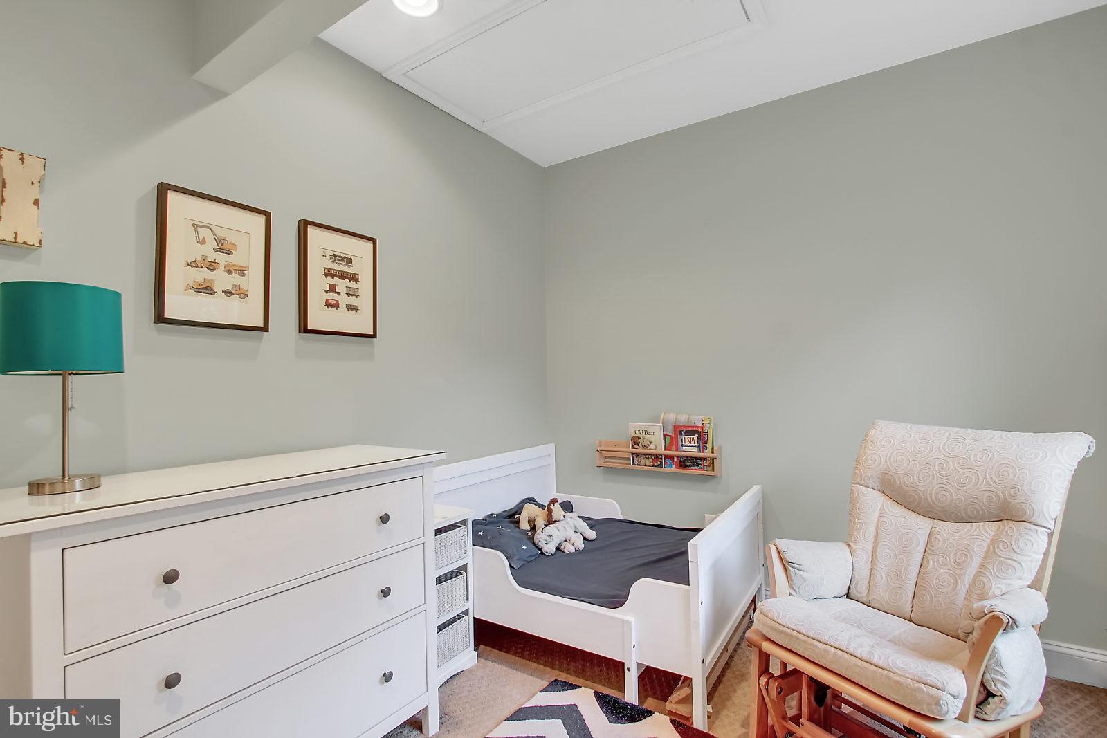 1104 Overbrook Road Baltimore, MD 21239 - Photo 12 of 28