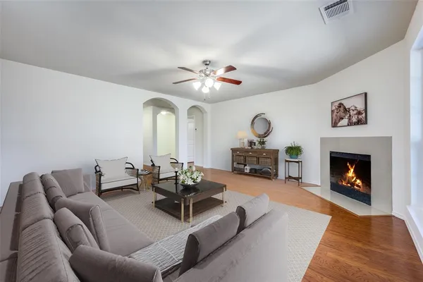 $340,000 | 3309 Anysa Lane, Denton, TX 76209