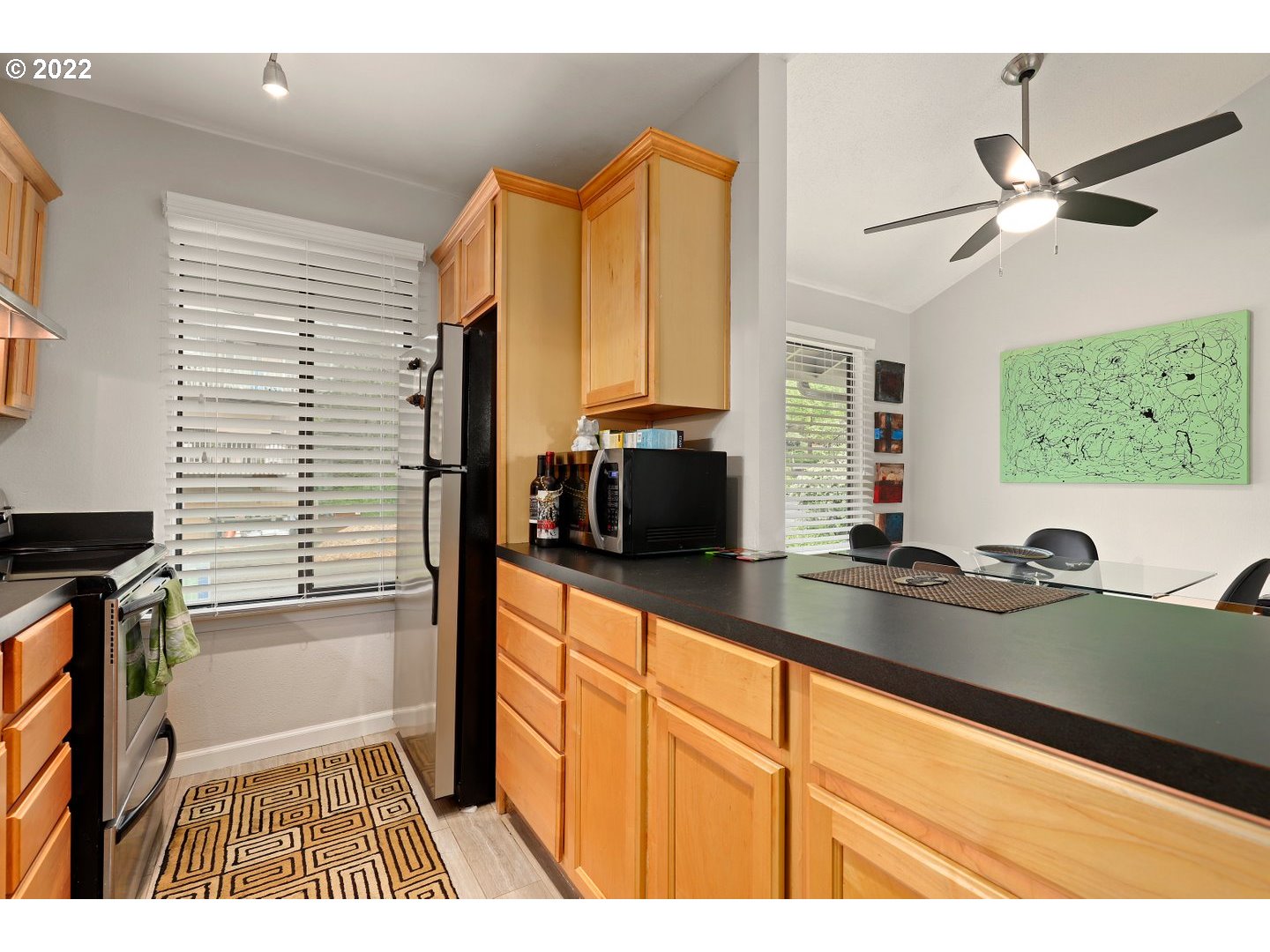7546 Southwest Barnes Road, Unit A Portland, OR 97225 - Photo 14 of 32 Gallery Image 14