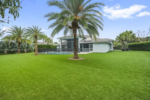 $1,695,000 | 8179 Lakeview Drive, West Palm Beach, FL 33412