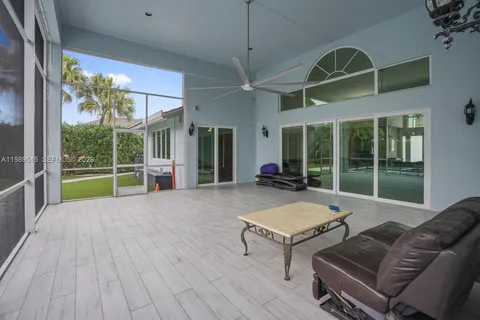 $1,695,000 | 8179 Lakeview Drive, West Palm Beach, FL 33412