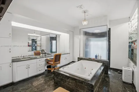 $1,695,000 | 8179 Lakeview Drive, West Palm Beach, FL 33412