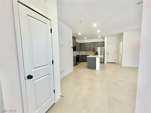 $1,896 | 197 Wewatta Avenue, Henderson, NV 89011