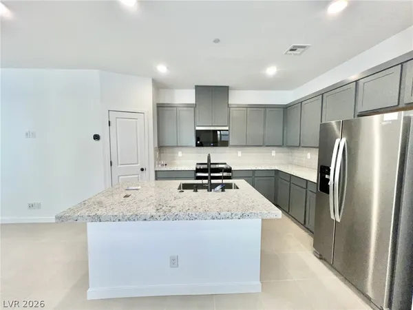 $1,896 | 197 Wewatta Avenue, Henderson, NV 89011