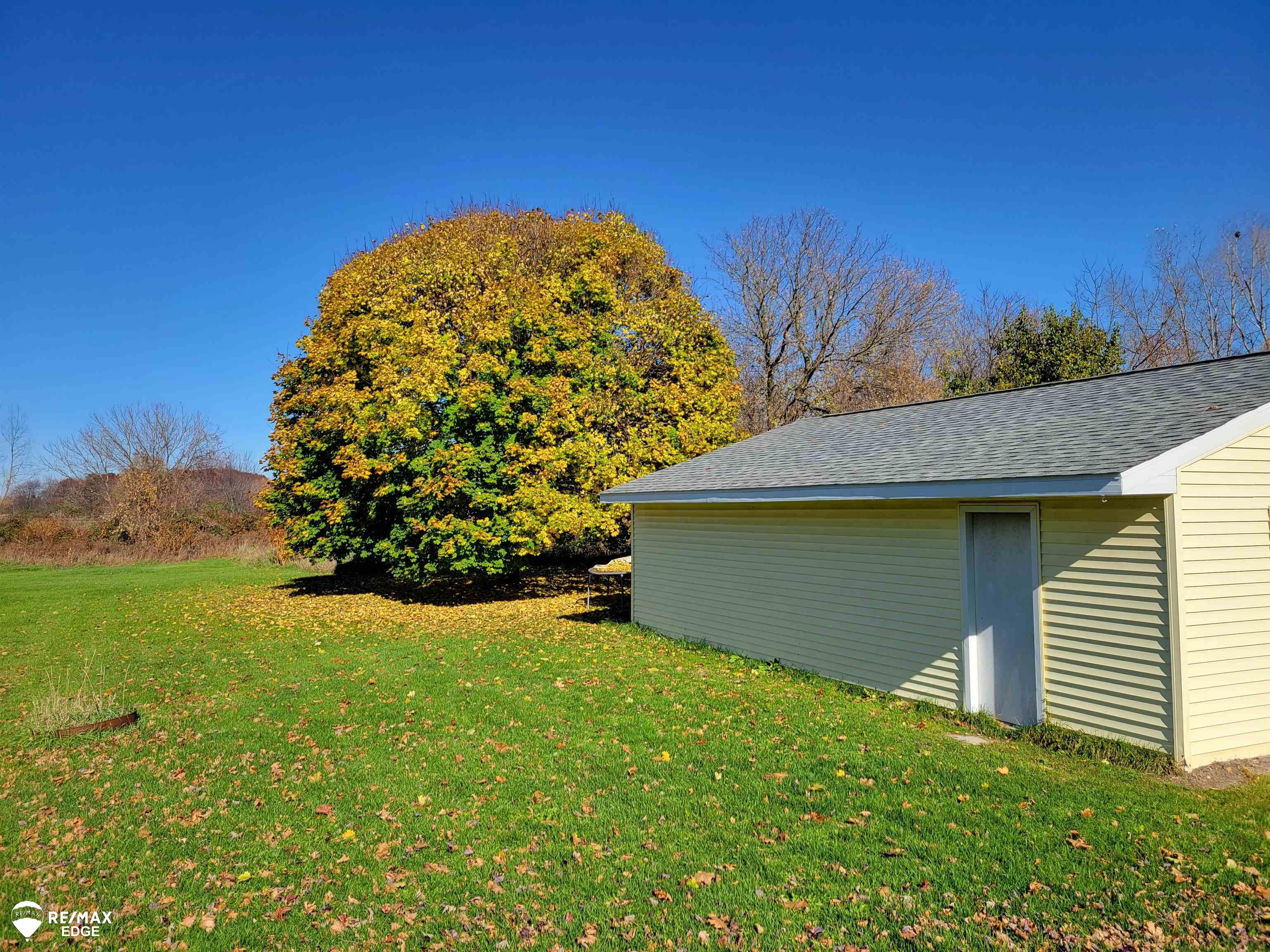 3118 West Farrand Road Clio, MI 48420 - Photo 4 of 7