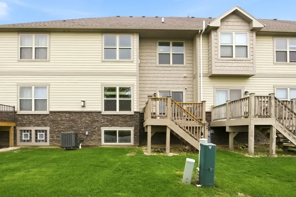 $2,900 | 15749 West Crobally Way, Manhattan, IL 60442