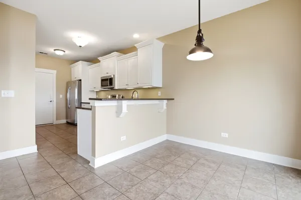 $2,900 | 15749 West Crobally Way, Manhattan, IL 60442