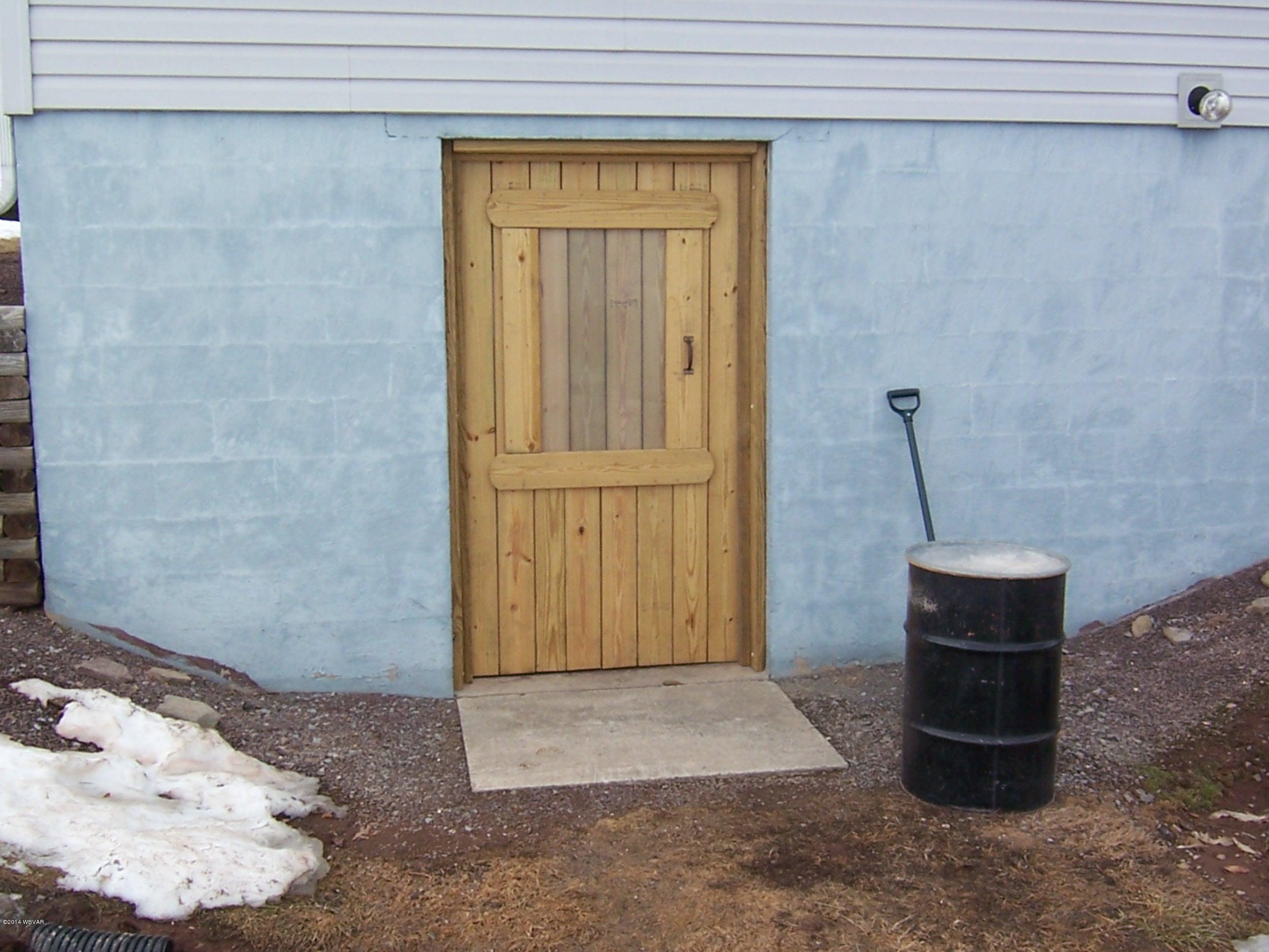 807 Flook Road Jersey Shore, PA 17740 - Photo 33 of 39 041