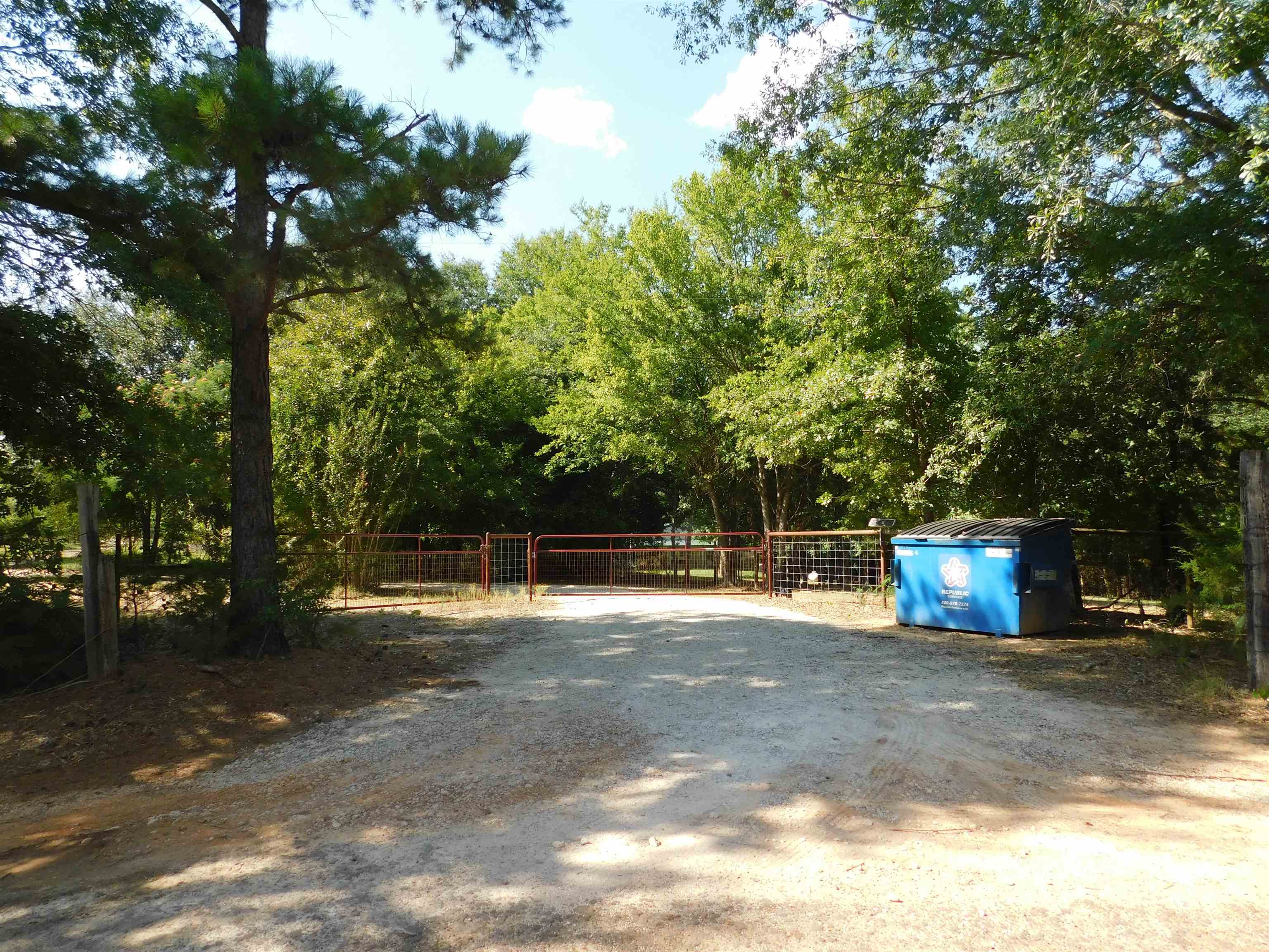 3030 Rabbit Road Gilmer, TX 75644 - Photo 4 of 31 Gallery Image 4