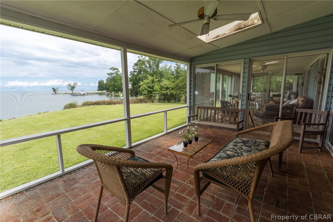 335 Kent Cove Road Kilmarnock, VA 22482 - Photo 12 of 49 Gallery Image 12