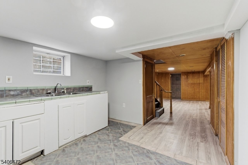 15 Valley Street Newark, NJ 07106 - Photo 26 of 32