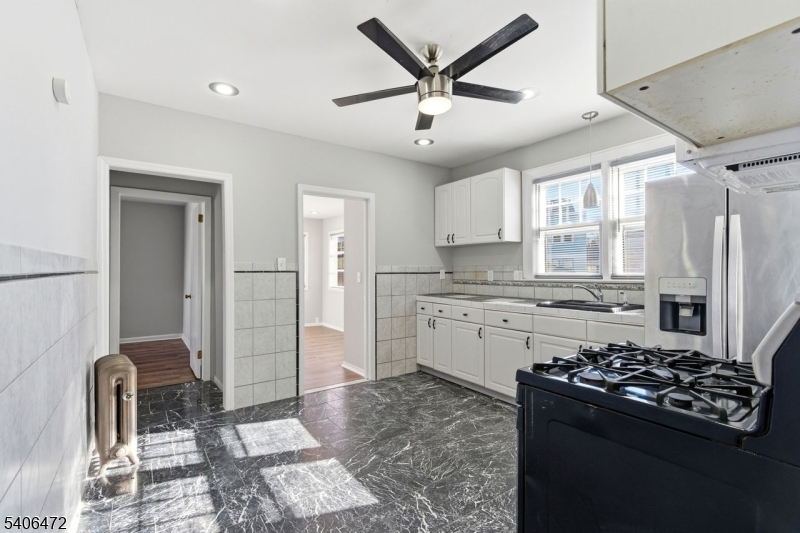 15 Valley Street Newark, NJ 07106 - Photo 4 of 32