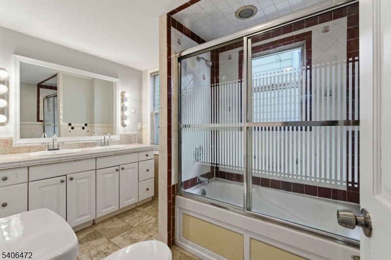 15 Valley Street Newark, NJ 07106 - Photo 10 of 32