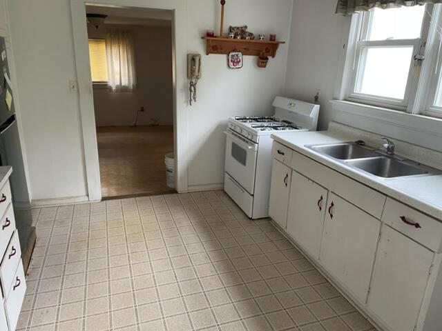 806 Botetourt Road Fincastle, VA 24090 - Photo 10 of 12 pic 3