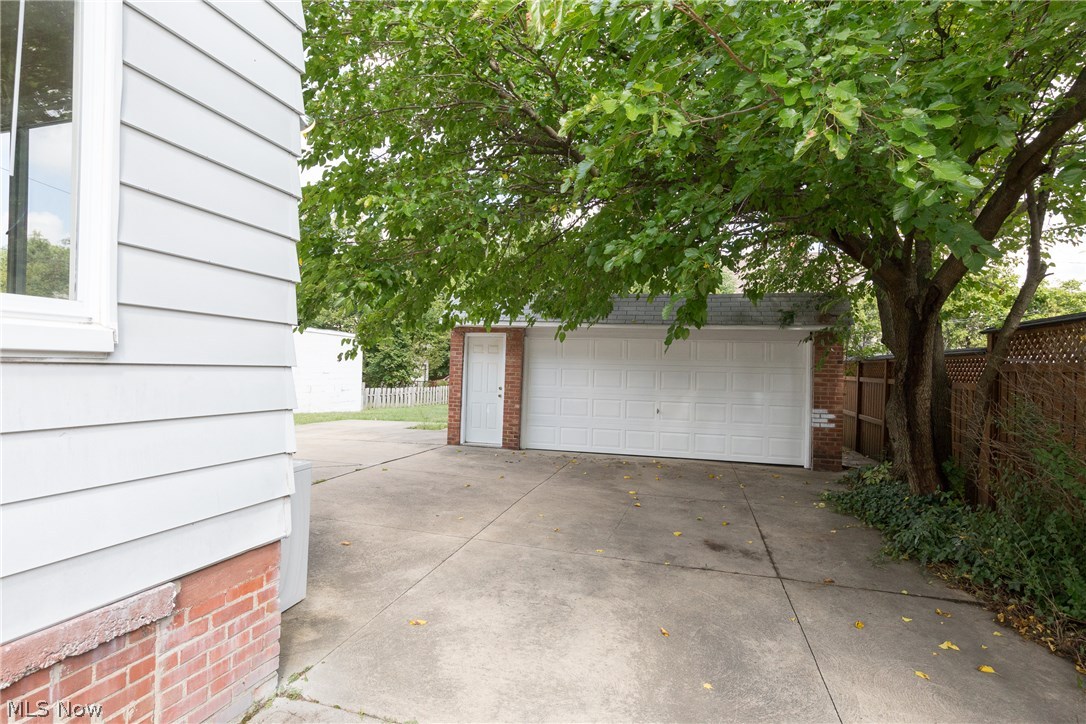 3841 Mayfield Road Cleveland, OH 44121 - Photo 24 of 25