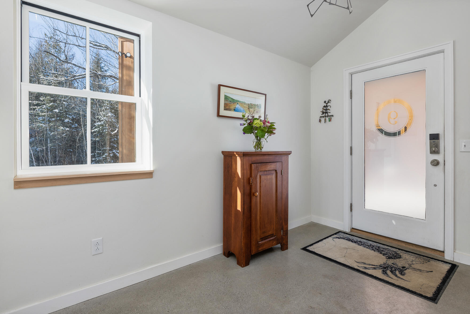 9 Peter Robin Way Freeport, ME 04032 - Photo 6 of 77 Foyer