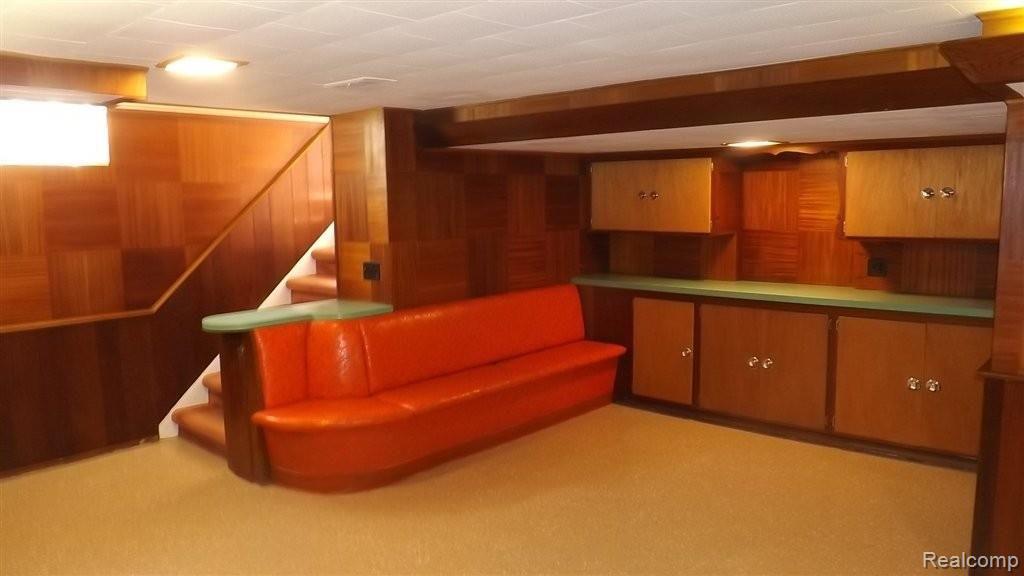 1953 Littlestone Road Grosse Pointe, MI 48236 - Photo 8 of 16 DSCF07701.JPG