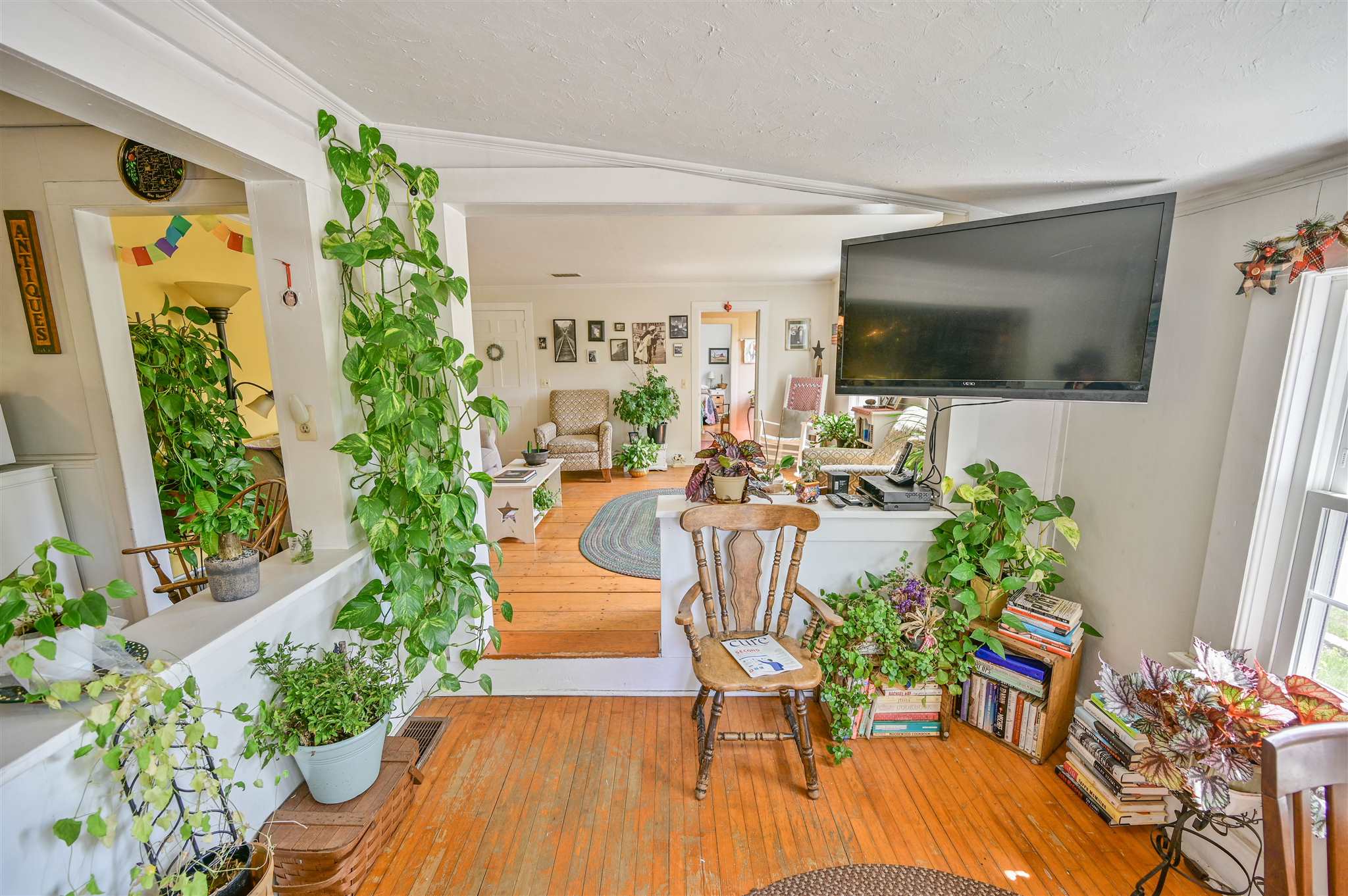 485 Cabot Road Marshfield, VT 05658 - Photo 15 of 37 Gallery Image 15